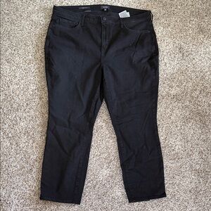 NYDJ women's Slim Stretch Jeans in Black